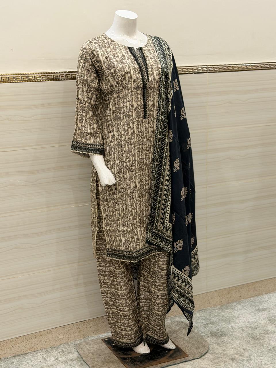 Ebony & Ivory Monotone 3-Piece Suit