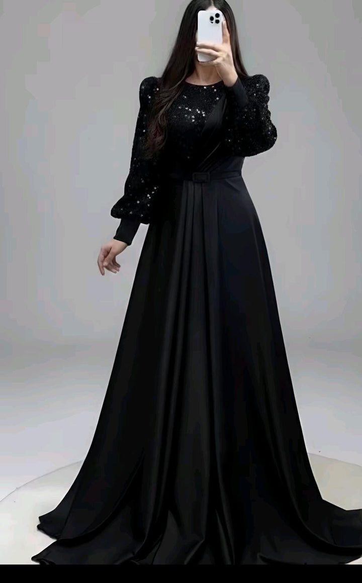 Onyx Noir – Sequin & Satin Gala Gown