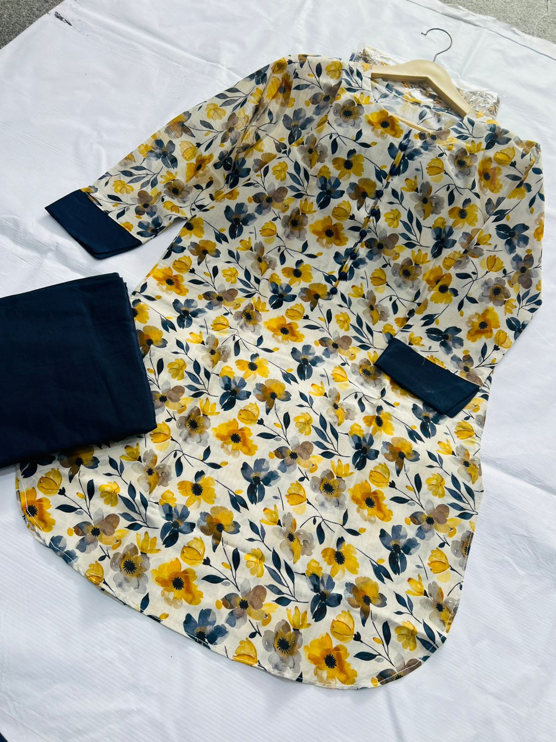 Moonlight Ivory & Sun-Kissed Ochre 2-Piece Stitched Suit